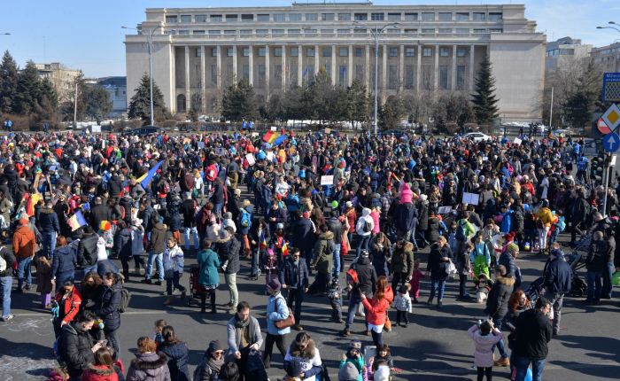 Cu mama la telefon. Un fel de&nbsp;proză
